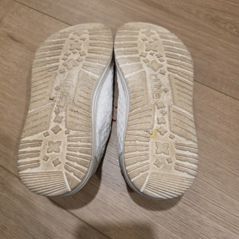 Hey Dude Shoes Womens 7 White Wendy Boho Crochet Moc Toe Sneakers Fabric Casual - Picture 5 of 6